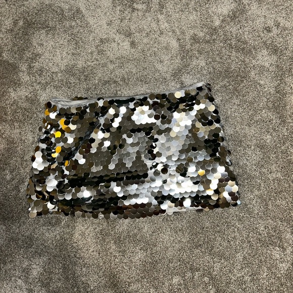 BRAND NEW urban outfitters sparkly skirt size large - Picture 5 of 5